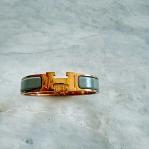 Hermès Clic Clac H PM Grey Enamel Rose Gold Hardware Bracelet Authentic Like New
